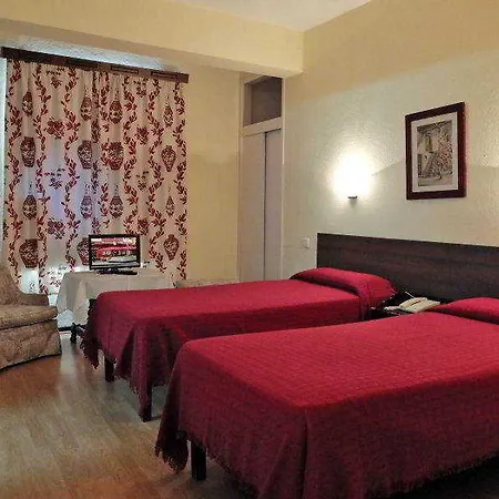 Hotell Maga *