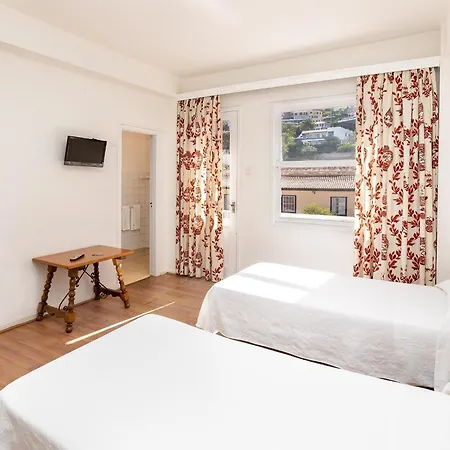 Ξενοδοχείο Maga